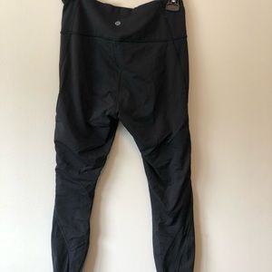 Ankle Cut Lululemon Leggings Size 8!
